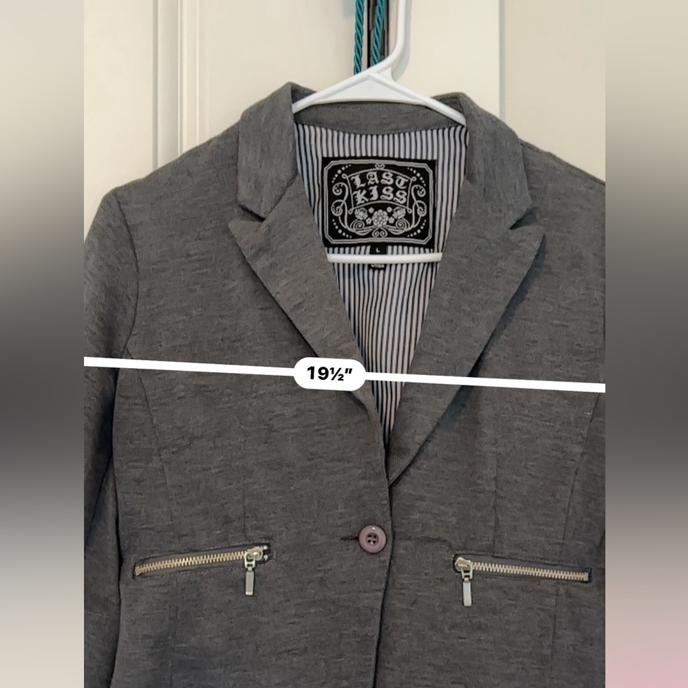 Grey One Button Blazer - Picture 4 of 11